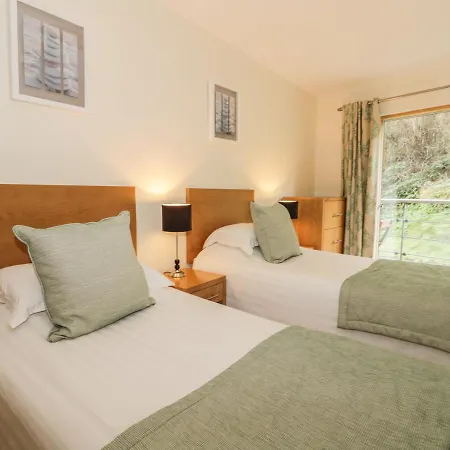 - Two Bed 2