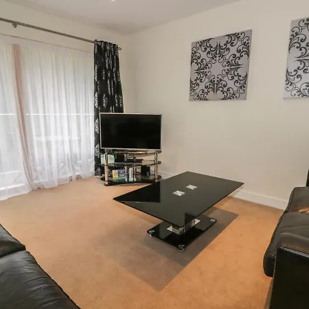 Apartment - Two Bed 2 *